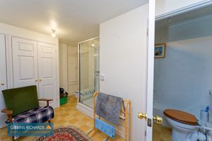 Utility/Shower Room- click for photo gallery